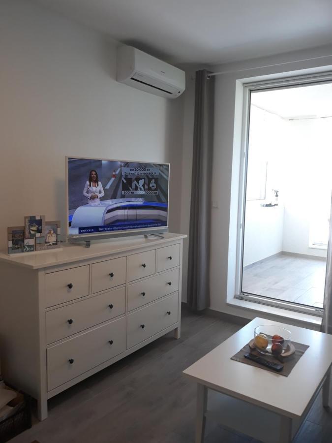 נין Apartment Antonella מראה חיצוני תמונה