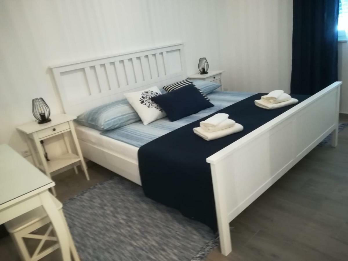 נין Apartment Antonella מראה חיצוני תמונה